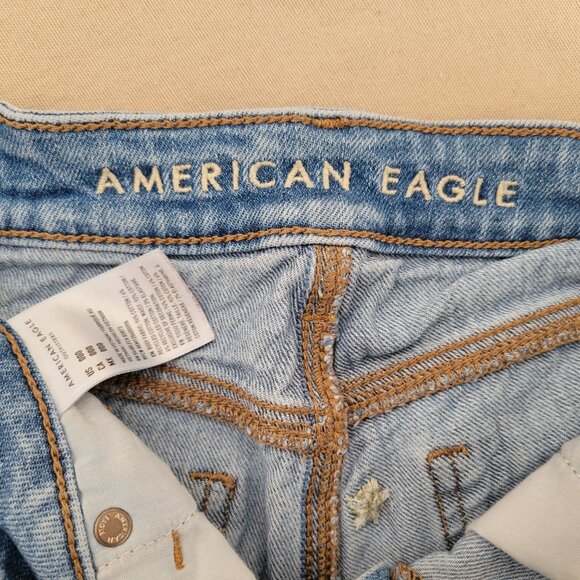 American Eagle Jean Mom Shorts - Size 000 - Picture 4 of 5